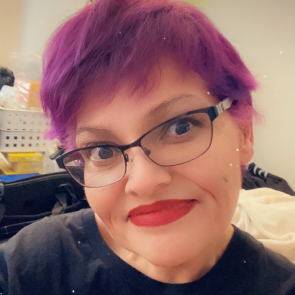 Meet your Posher, Jensen - Picture 1 of 16